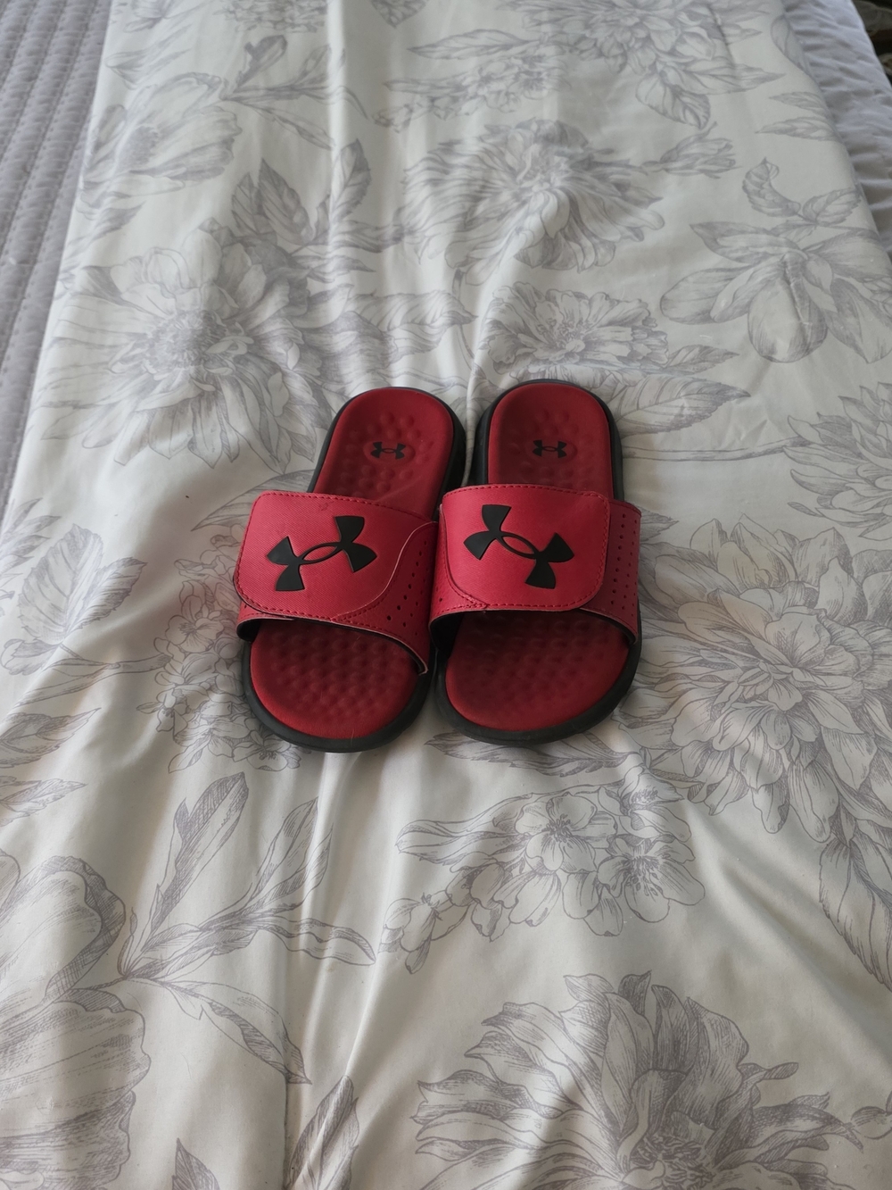 Under Armour Kids Red and Black Slide Sandals